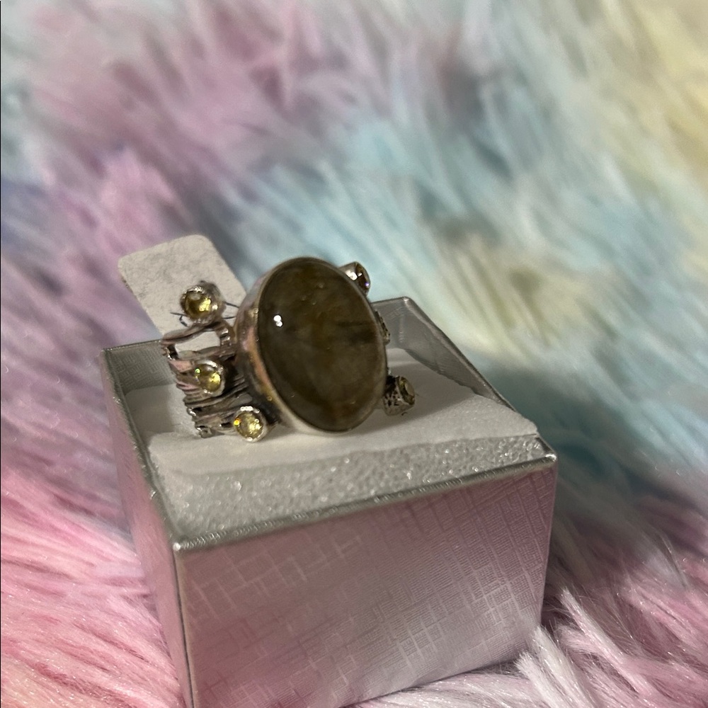 Chic Silver and Gold Women's Ring